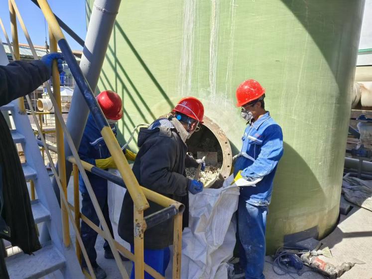 2308a29aa9c4581ca43f10a2d12e1d4