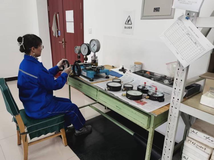 27851ee82e8a262a0341d2370faf5b4